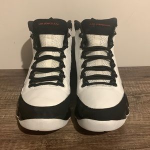 Jordan retro 9 “Space Jam” (2016)